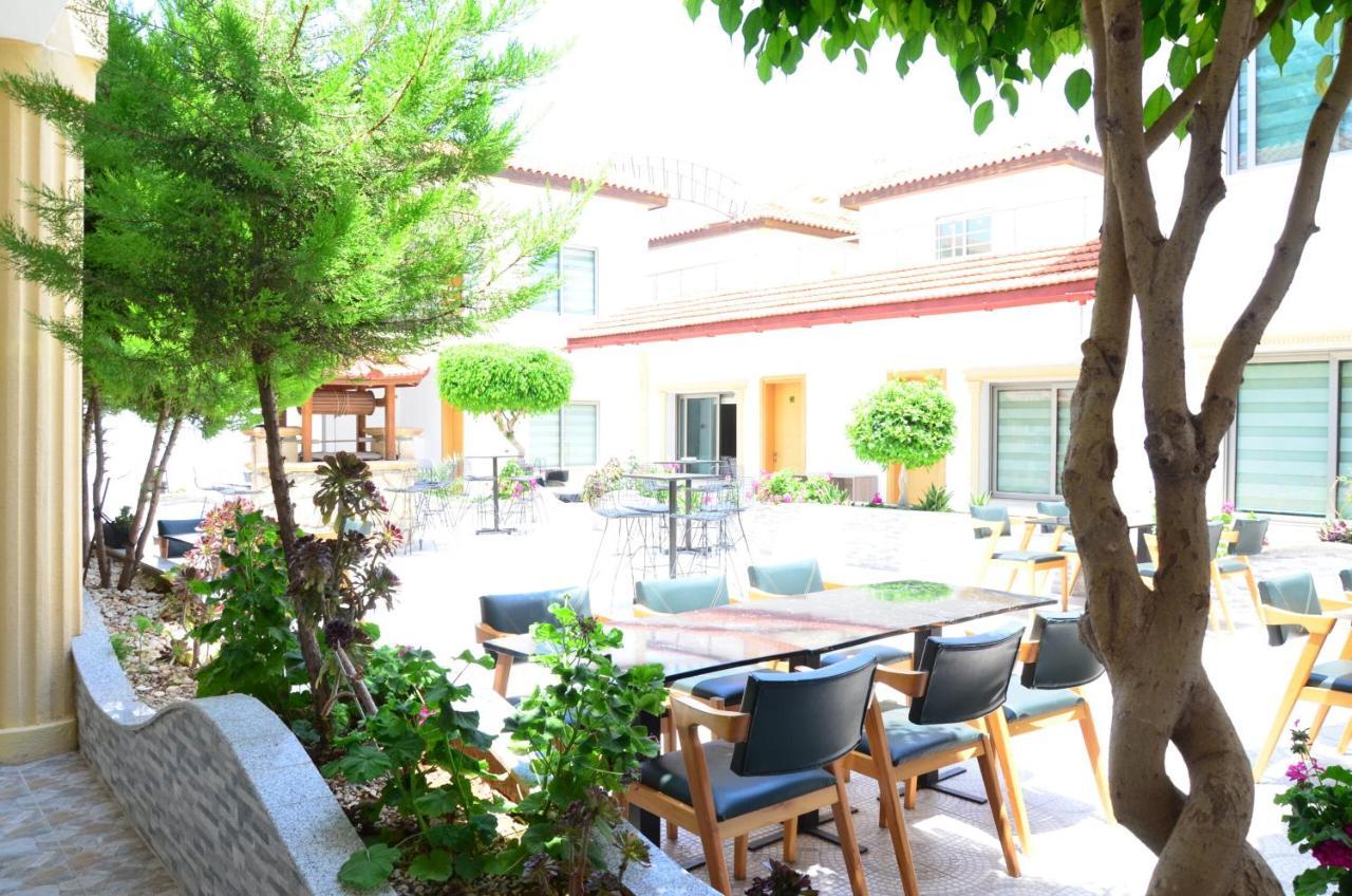 Nagas Hotel & Restaurant At Historical Part Of นิโคเซีย ภายนอก รูปภาพ
